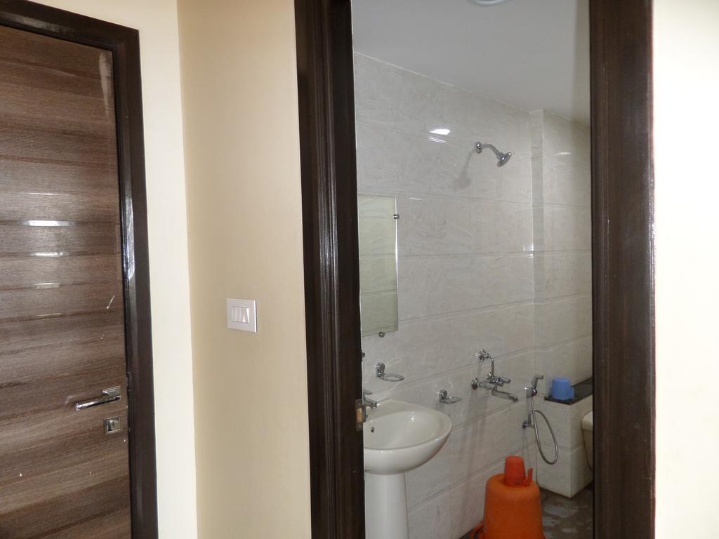 Sai Heera Residency Hotel Shirdi Exterior foto